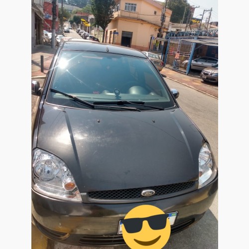 Ford Fiesta Sed. Personnalité 1.0 8V 4p