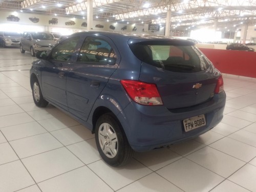 GM - Chevrolet ONIX HATCH LS 1.0 8V FlexPower 5p Mec.