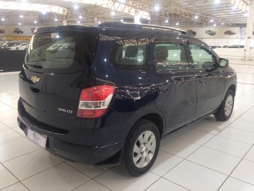 GM - Chevrolet SPIN LTZ 1.8 8V Econo.Flex 5p Aut.