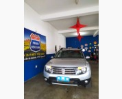 Renault DUSTER Dynamique 4x4 2.0 Hi-Flex 16V Mec Renault DUSTER Dynamique 4x4 2.0 Hi-Flex 16V Mec 2013/2014