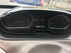 Peugeot 2008 Griffe 1.6 Flex 16V 5p Aut. Peugeot 2008 Griffe 1.6 Flex 16V 5p Aut. 2017/2017