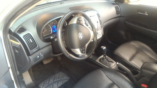 Hyundai i30cw 2.0 16V 145cv Aut. 5p