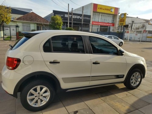 VW - VolksWagen Gol TRACK 1.0 Mi Total Flex 8V 4p