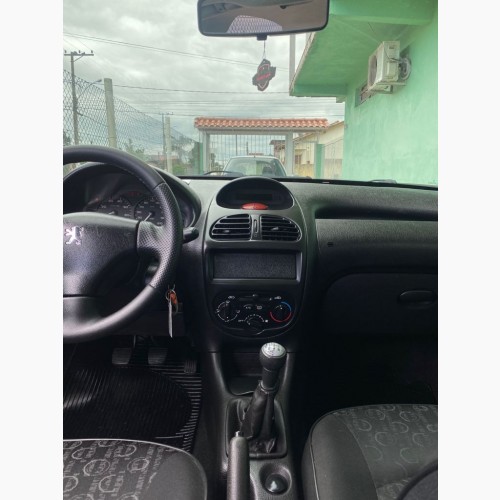 Peugeot 206 Presence 1.4/ 1.4 Flex 8V 5p