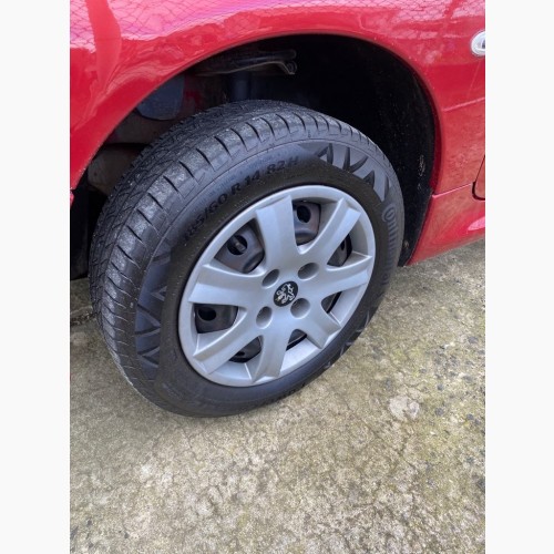 Peugeot 206 Presence 1.4/ 1.4 Flex 8V 5p