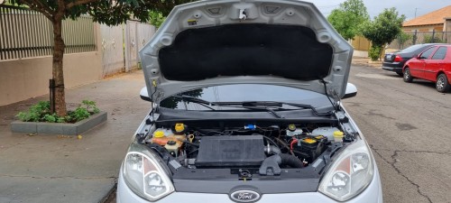 Ford Fiesta SE 1.6 8V Flex 5p