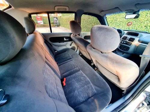 Renault Clio Sed. Privilège Hi-Flex 1.6 16V 4p