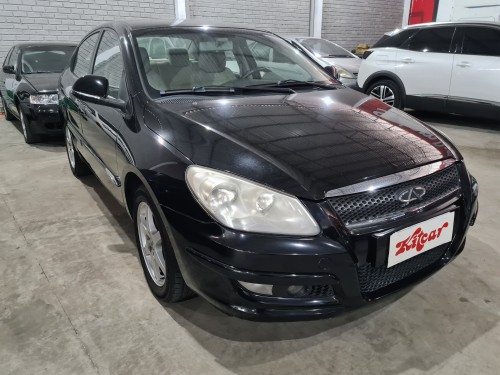 CHERY CIELO Sedan 1.6 16V 119cv  4p