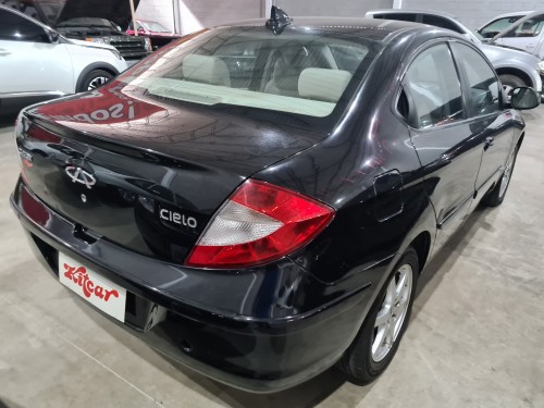 CHERY CIELO Sedan 1.6 16V 119cv  4p