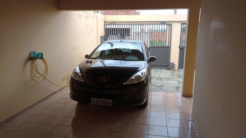 Peugeot 207 XR 1.4 Flex 8V 5p