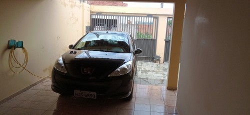 Peugeot 207 XR 1.4 Flex 8V 5p