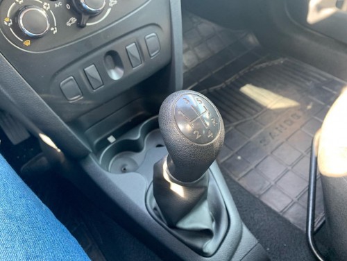 Renault SANDERO Authentique Flex 1.0 12V 5p