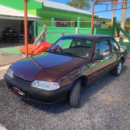 GM - Chevrolet Monza Classic SE 2.0 /MPFI e EFI 2p e 4p