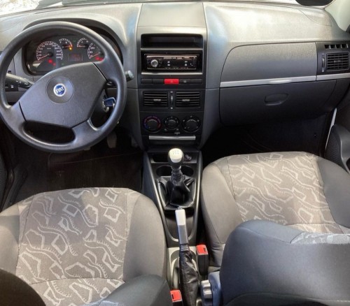 Fiat Palio ELX 1.8/ 1.8 mpi Flex 8V 4p