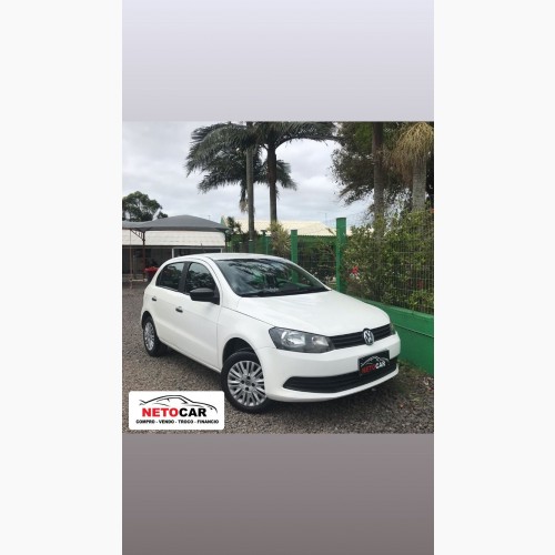 VW - VolksWagen Gol (novo) 1.0 Mi Total Flex 8V 4p