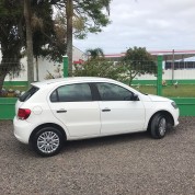 VW - VolksWagen Gol (novo) 1.0 Mi Total Flex 8V 4p VW - VolksWagen Gol (novo) 1.0 Mi Total Flex 8V 4p 2015/2015