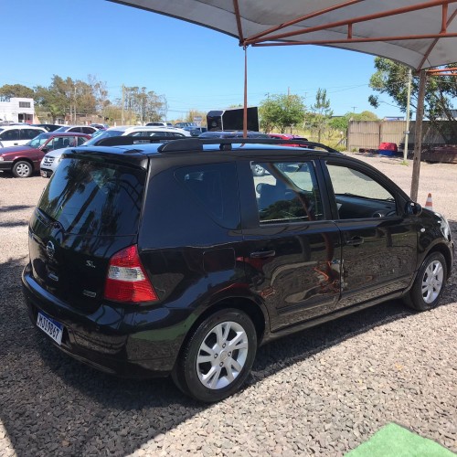 Nissan LIVINA SL 1.8 16V Flex Fuel Aut.