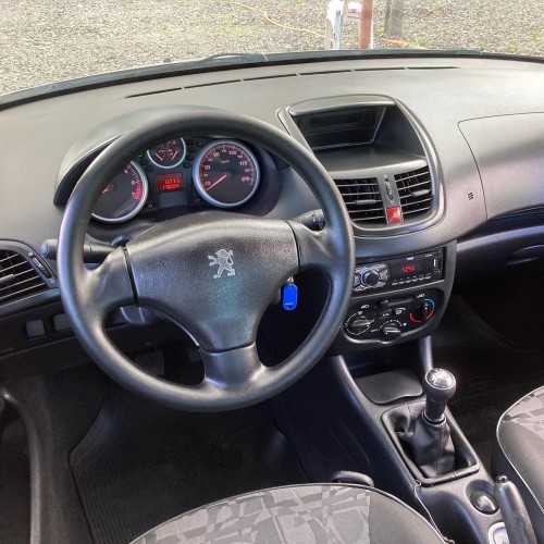 Peugeot 207 XR 1.4 Flex 8V 5p