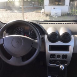 RENAULT SANDERO Authentique Hi-Flex 1.6 8V 5p 2009/2009
