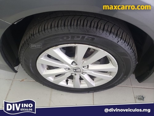 Honda Civic Sedan LXS 1.8/1.8 Flex 16V Aut. 4p