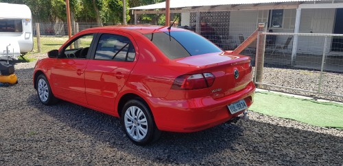 VW - VolksWagen VOYAGE TREND 1.6 Mi Total Flex 8V 4p