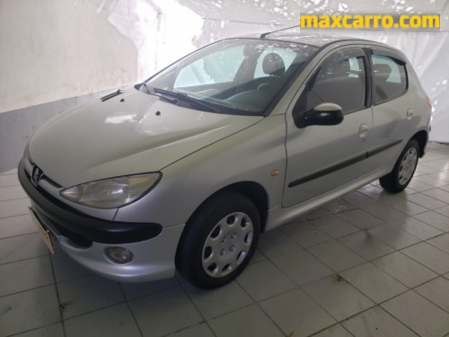 Peugeot 206 Presence 1.4/ 1.4 Flex 8V 5p