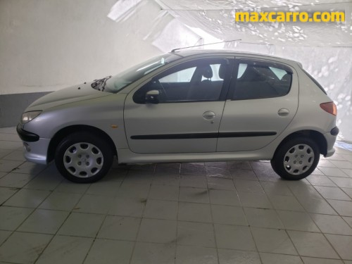 Peugeot 206 Presence 1.4/ 1.4 Flex 8V 5p