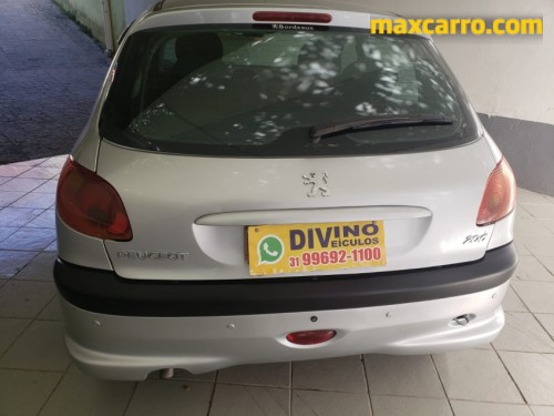Peugeot 206 Presence 1.4/ 1.4 Flex 8V 5p