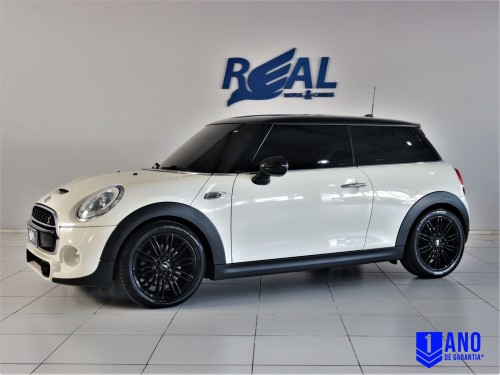 Foto do veículo MINI COOPER S 2.0 Turbo 16v 3p Aut. 2015/2015 ID: 87461