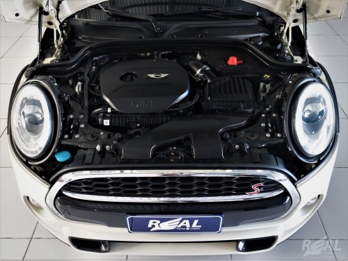 Foto do veículo MINI COOPER S 2.0 Turbo 16v 3p Aut. 2015/2015 ID: 87461