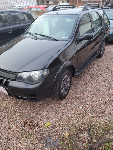 Fiat Palio Weekend Adventure 1.8 8V 103cv 4p