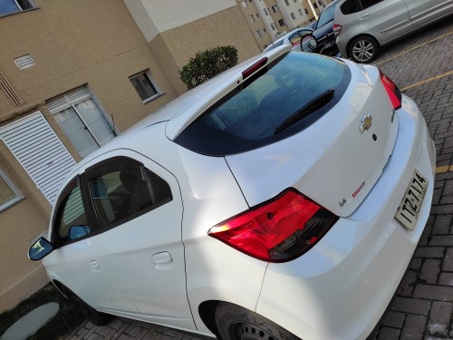 GM - Chevrolet ONIX HATCH ACTIV 1.4 8V Flex 5p Mec.