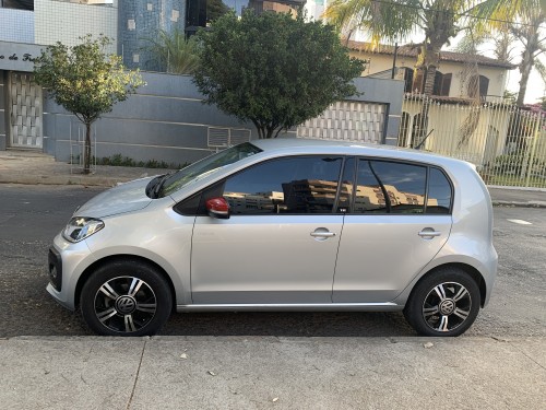 VW - VolksWagen up! move 1.0 TSI Total Flex 12V 5p