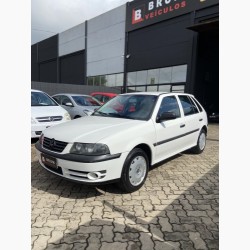 VW - VolksWagen Gol 1.6 Mi Power Total Flex 8V 4p VW - VolksWagen Gol 1.6 Mi Power Total Flex 8V 4p