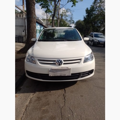 VW - VolksWagen Gol (novo) 1.0 Mi Total Flex 8V 4p