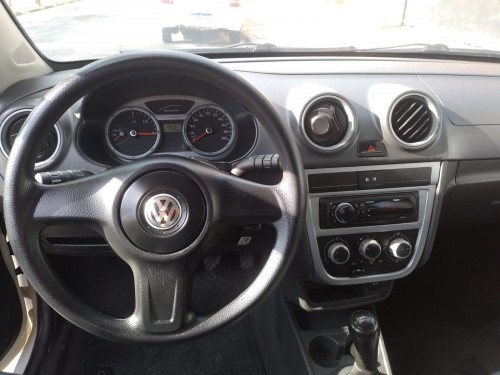 VW - VolksWagen Gol (novo) 1.0 Mi Total Flex 8V 4p