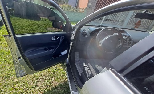 Renault Megane Sedan Dynamique Hi-Flex 1.6 16V