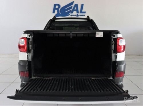 Fiat Strada Freedom 1.4 Flex 8V CS