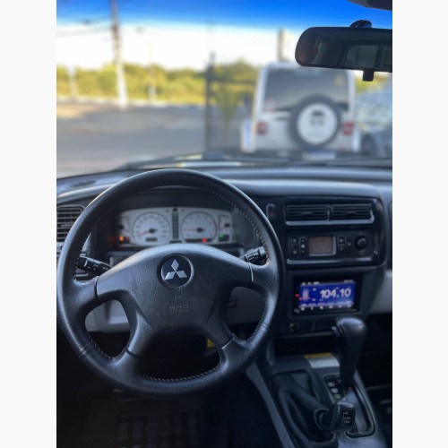 Mitsubishi Pajero Sport 3.0 4x4 V6 Mec./Aut.