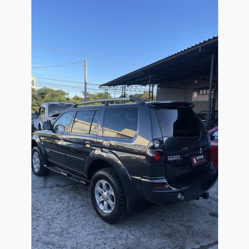 Mitsubishi Pajero Sport 3.0 4x4 V6 Mec./Aut.