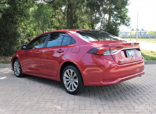 Toyota Corolla XEi 2.0 Flex 16V Aut.