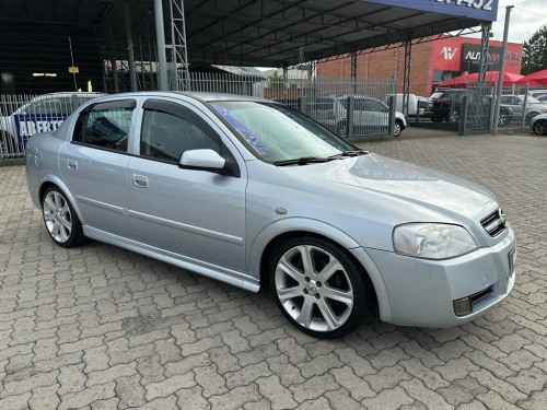 GM - Chevrolet Astra Sed. Advant. 2.0 8V MPFI FlexP. 4p
