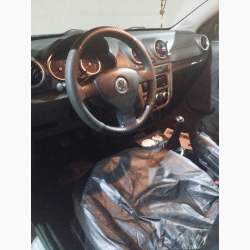 VW - VolksWagen VOYAGE TREND 1.6 Mi Total Flex 8V 4p