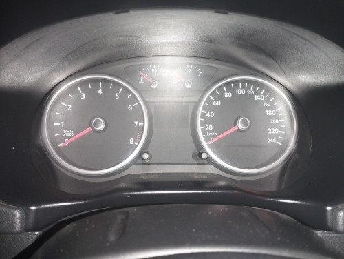 VW - VolksWagen VOYAGE TREND 1.6 Mi Total Flex 8V 4p