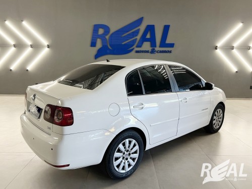VW - VolksWagen Polo Sed./Sed. COMF. 2.0/2.0 Flex 8V 4p