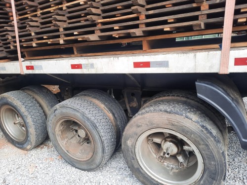 VOLVO NH-12 380 4x2 2p (diesel)