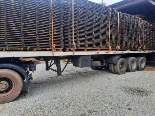 VOLVO NH-12 380 4x2 2p (diesel)