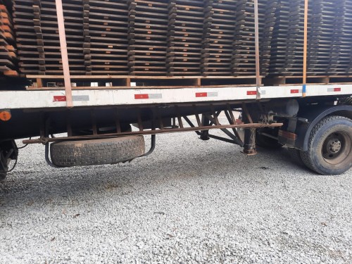 VOLVO NH-12 380 4x2 2p (diesel)