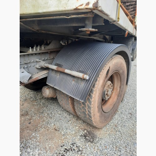 VOLVO NH-12 380 4x2 2p (diesel)