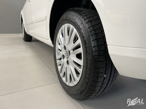 VW - VolksWagen Gol (novo) 1.0 Mi Total Flex 8V 4p